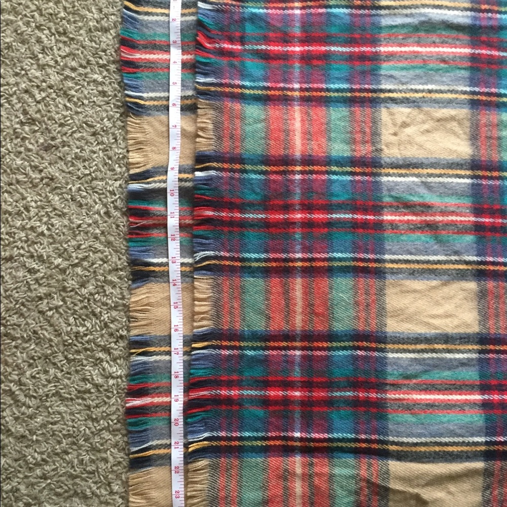 Plaid Scarf - Picture 4 of 4